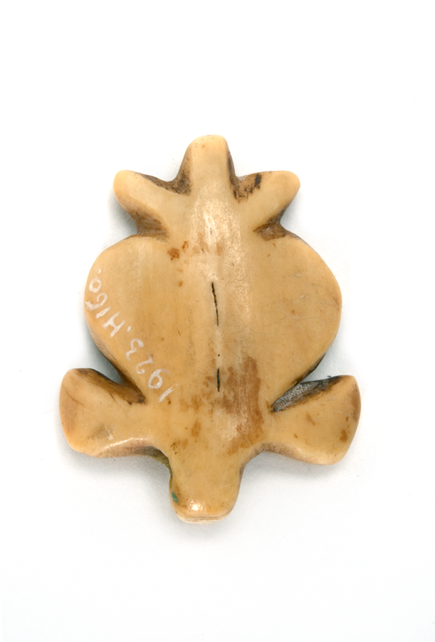 Pendant made of whale ivory, in the shape of a turtle